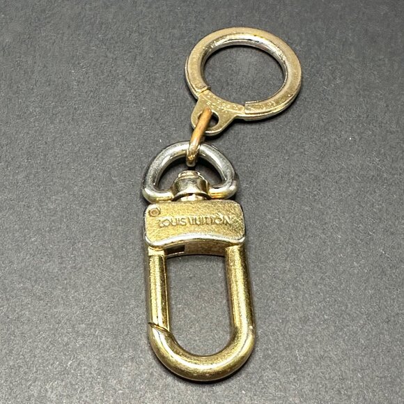 Louis Vuitton Anokure Keyring - GUC - Picture 1 of 3